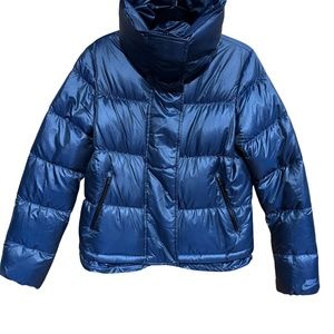 Nike Cropped Puffer Jacket Size XL